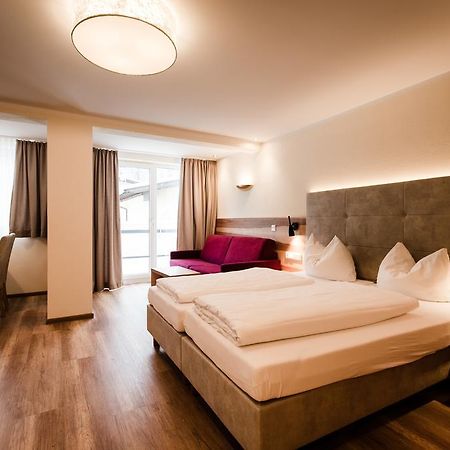 Aparthotel Dorfplatzl Garni Тукс Экстерьер фото