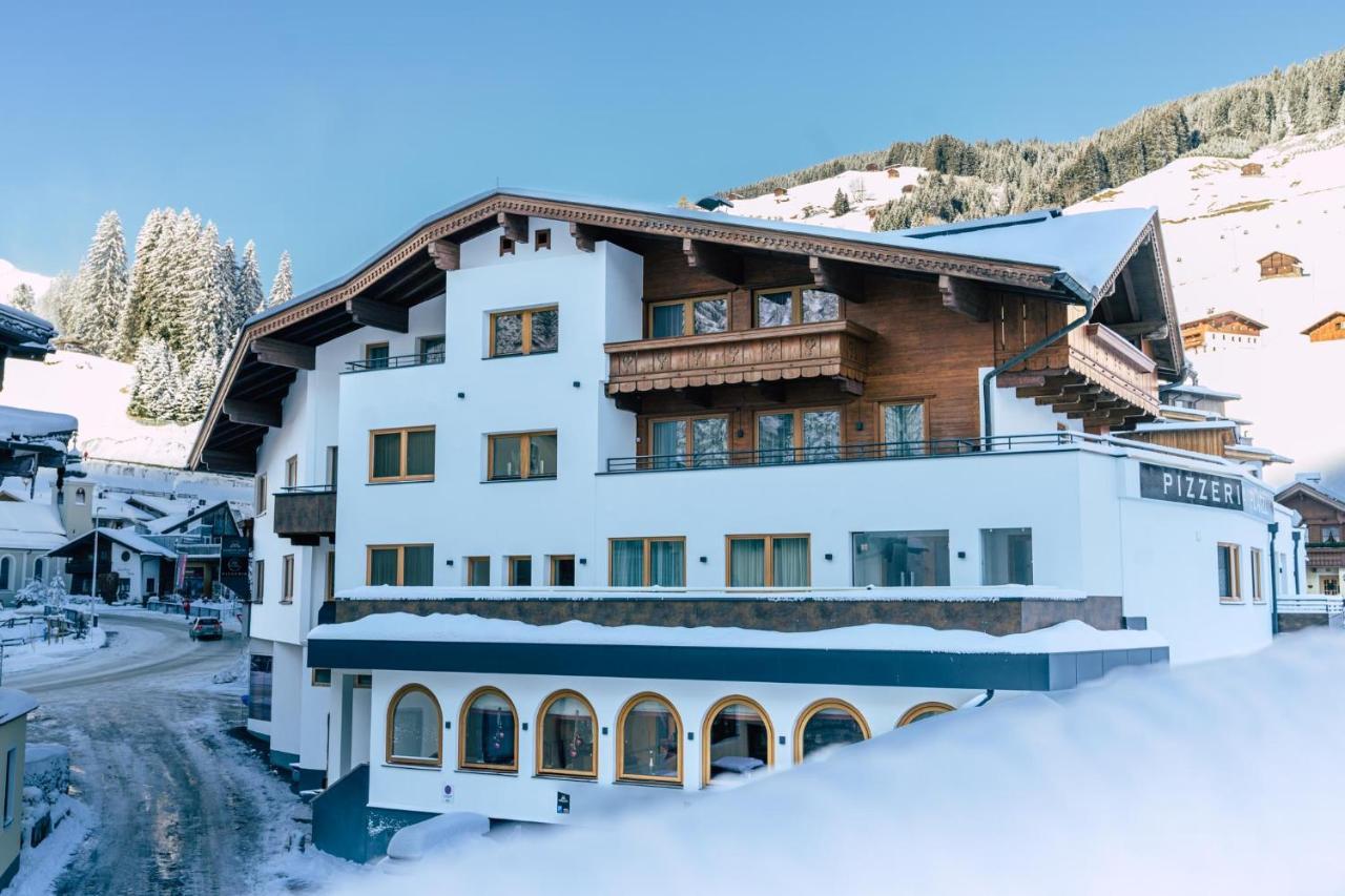 Aparthotel Dorfplatzl Garni Тукс Экстерьер фото