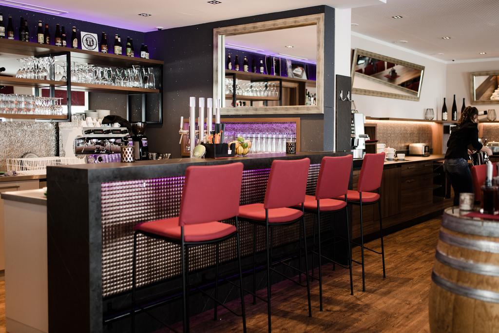 Aparthotel Dorfplatzl Garni Тукс Экстерьер фото