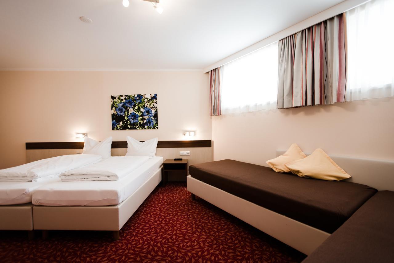 Aparthotel Dorfplatzl Garni Тукс Экстерьер фото