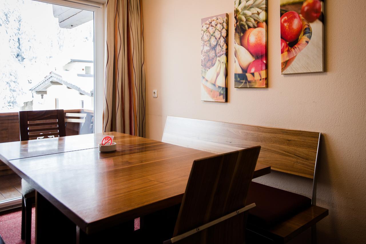 Aparthotel Dorfplatzl Garni Тукс Экстерьер фото